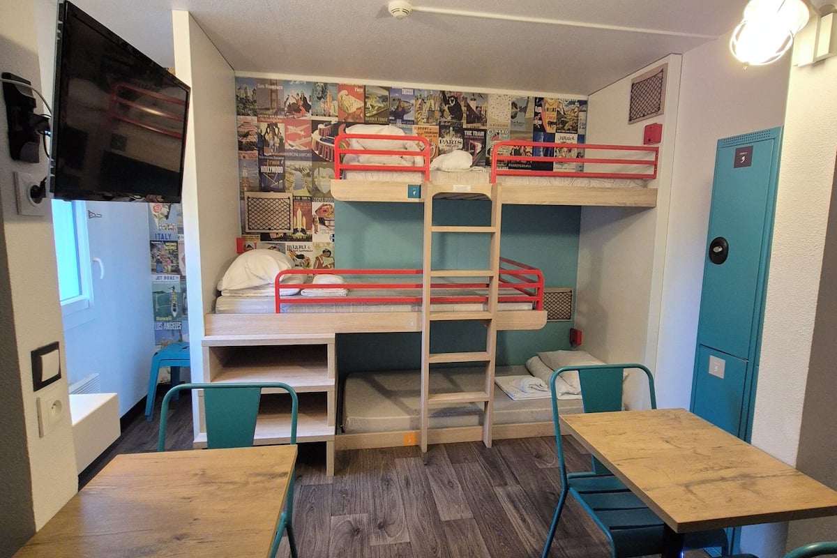 Room, Multiple Beds | Free WiFi, bed sheets