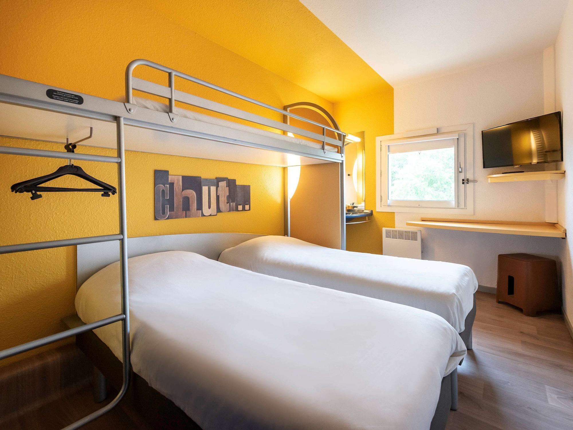 2 Star Hotels