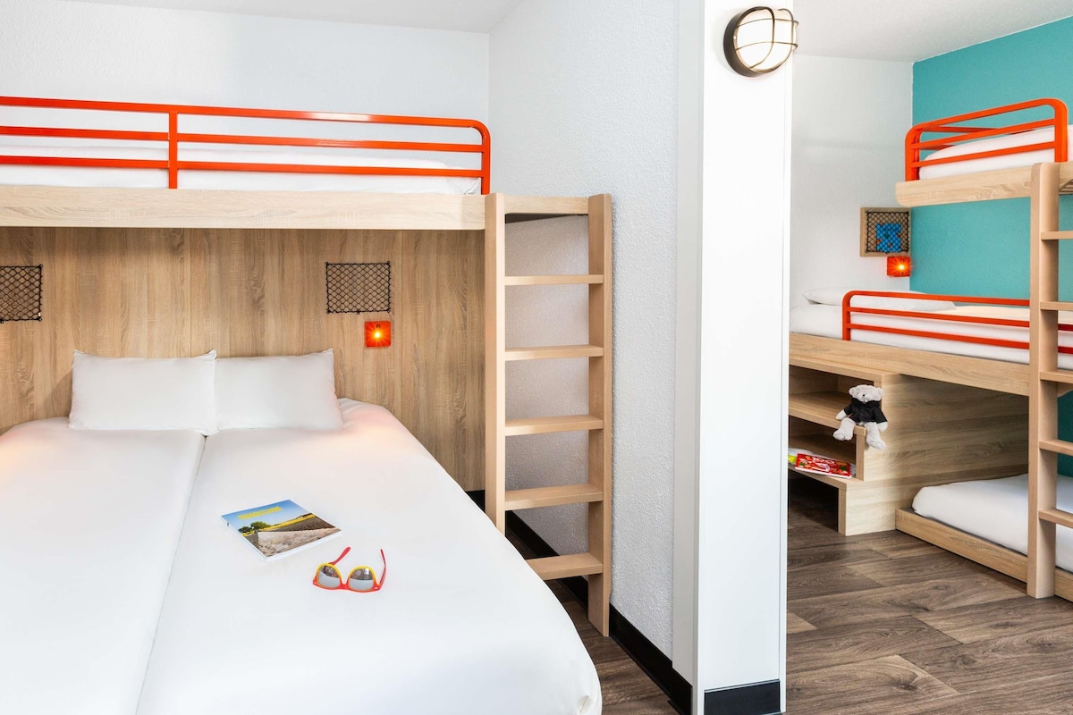 Shared Dormitory, 1 Twin Bed | WiFi (free), bed sheets