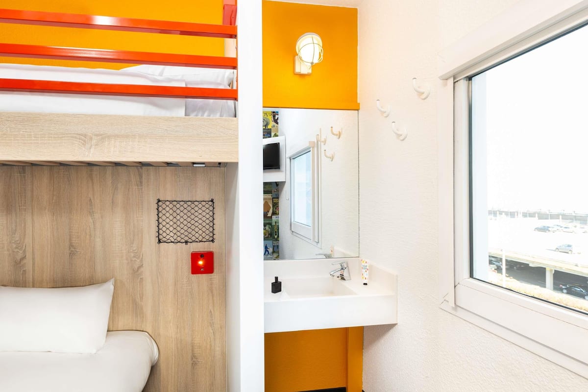 Room, 3 Single Beds (#Ontheroad Basics) | Free WiFi, bed sheets