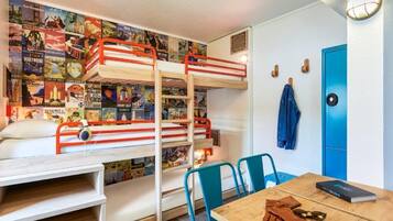 Dormitorio compartido, 1 cama individual | Wifi gratis y ropa de cama