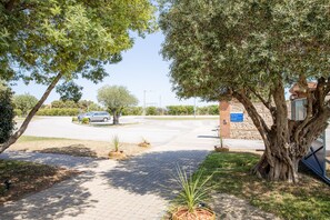 Exterior - Ibis Budget Perpignan Nord Rivesaltes (Rivesaltes)