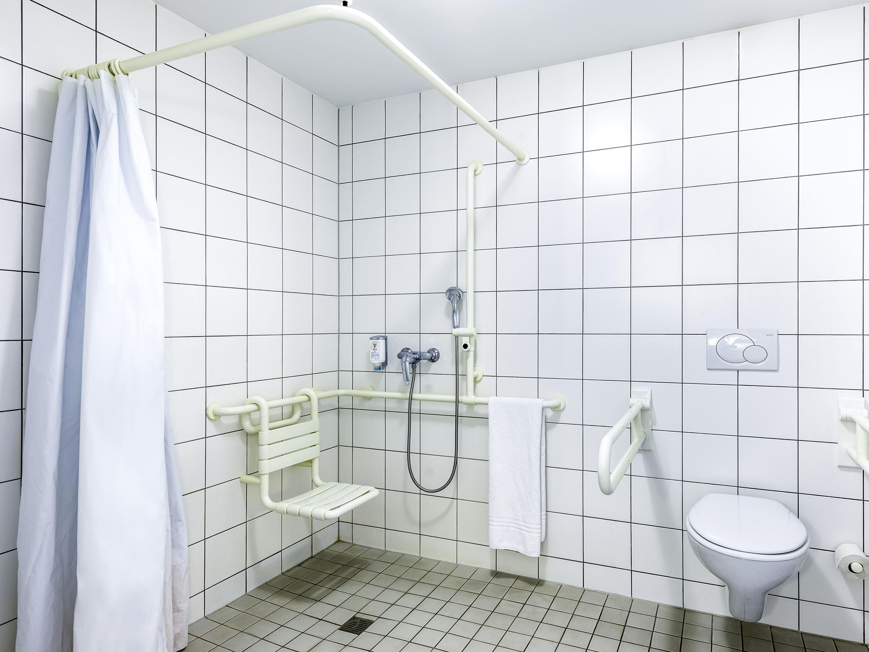 Standard Room, 1 Double Bed, Accessible | Desk, laptop workspace, free WiFi, bed sheets