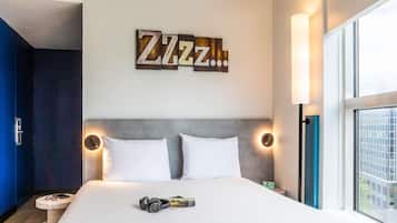 Habitación estándar, 1 cama Queen size, vista a la ciudad | Escritorio, wifi gratis y ropa de cama
