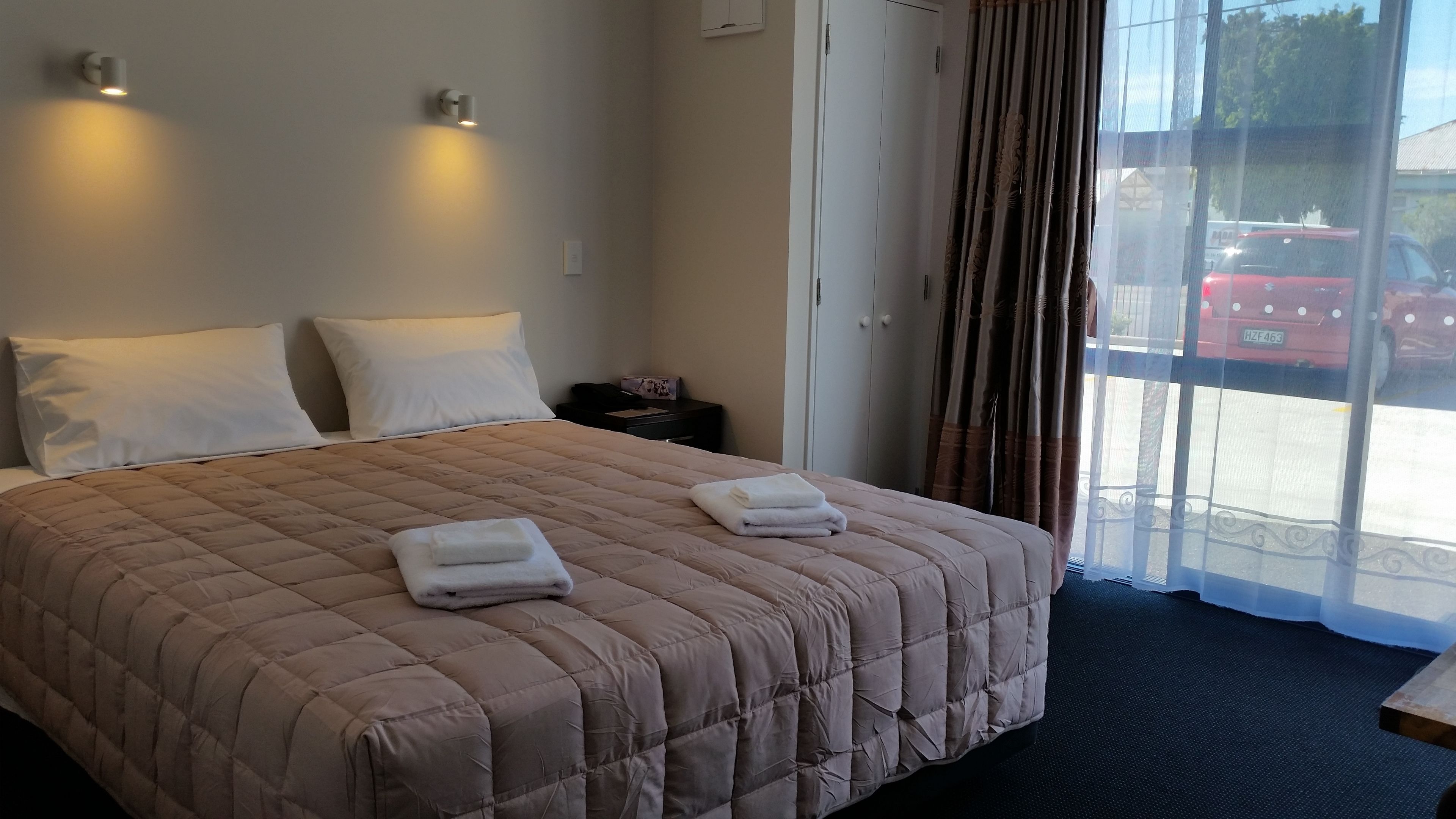 Studio, 1 Queen Bed, Accessible