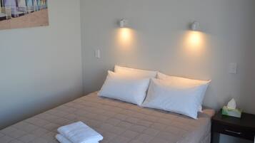 Schallisolierte Zimmer, Bügeleisen/Bügelbrett, kostenloses WLAN