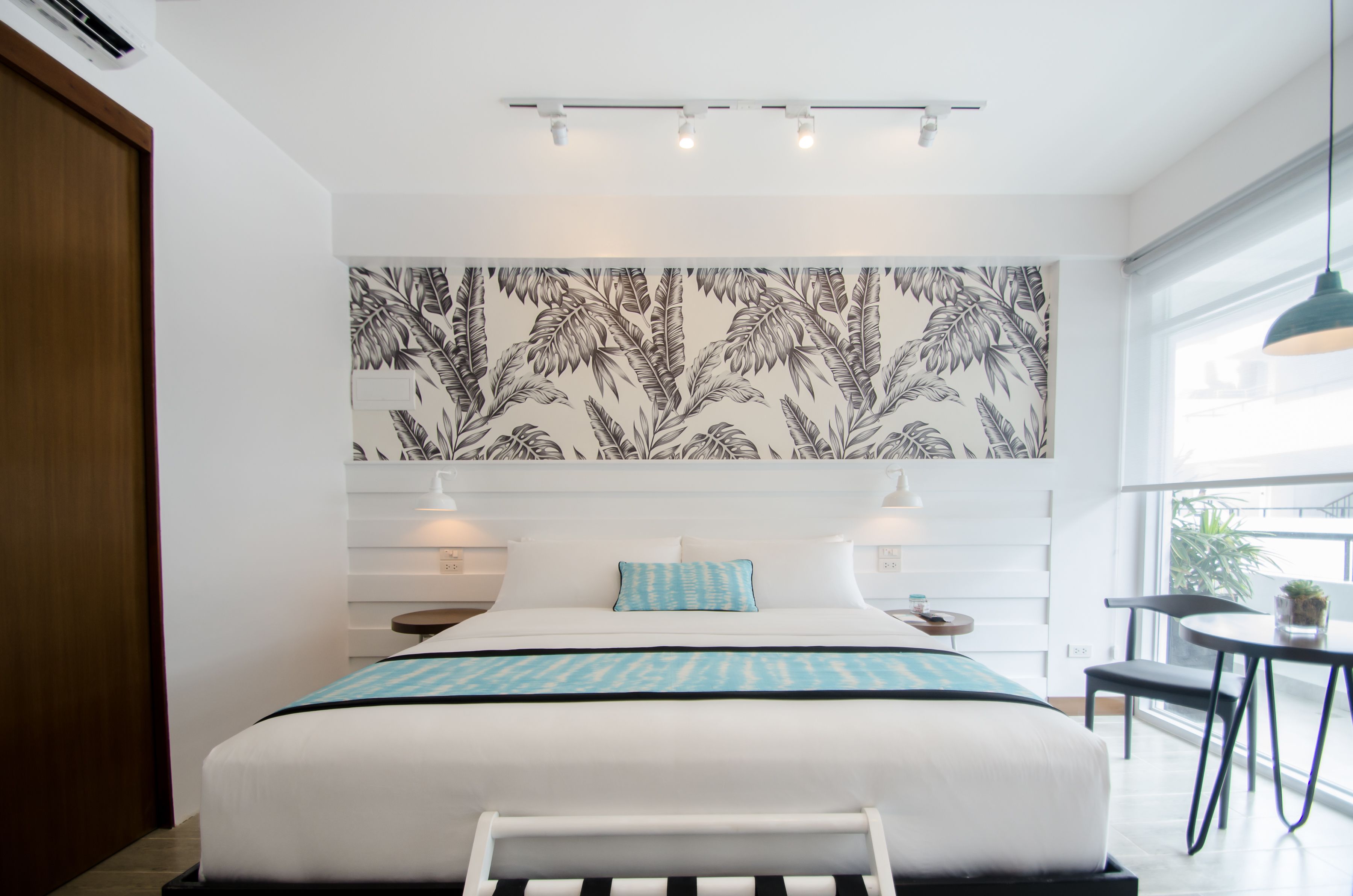 premier room | 1 bedroom, premium bedding, down duvets, pillow-top beds