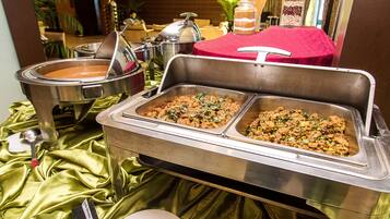 Daily buffet breakfast (USD 10 per person)