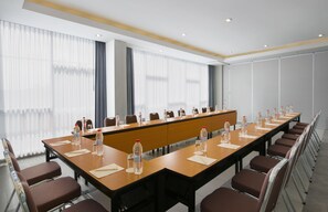 Meeting facility - Amaris Hotel Malioboro (Yogyakarta)
