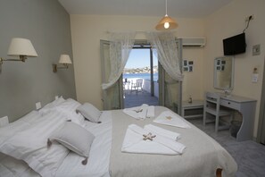 Studio, Sea View (Double) | Premium bedding, memory foam beds, in-room safe, soundproofing - Alexandra's Rooms (Paros)