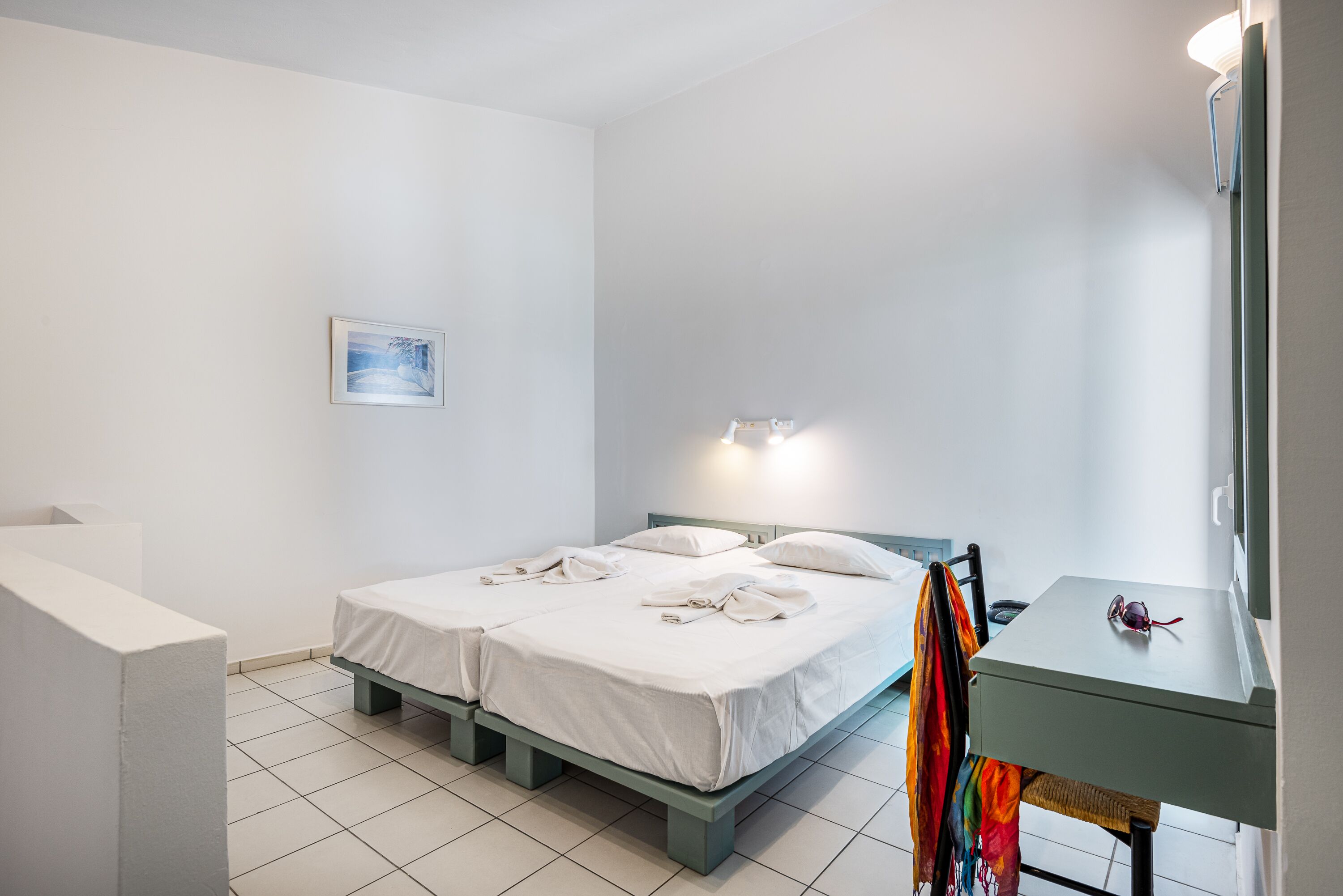 apartment, 2 bedrooms, sea view | 1 bedroom, in-room safe, iron/ironing board, free wifi