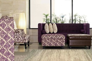 Lobby lounge - Serene Residence (Kanchanaburi)