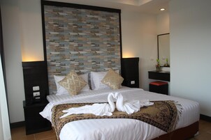 Deluxe Room | 迷你吧、办公桌、折叠床/加床（额外收费）、免费 WiFi