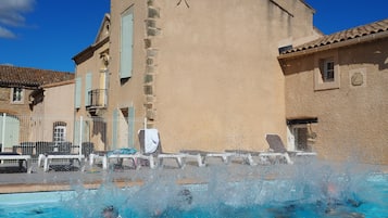 Outdoor pool, a heated pool