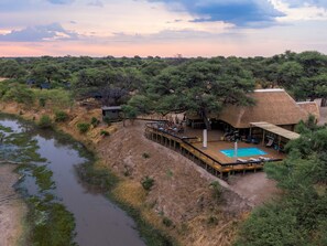 Exterior - Mogotlho Safari Lodge (Maun)
