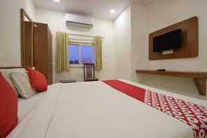 Standard Double or Twin Room, Private Bathroom