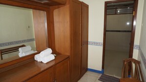 Douche, articles de toilette (gratuits)
