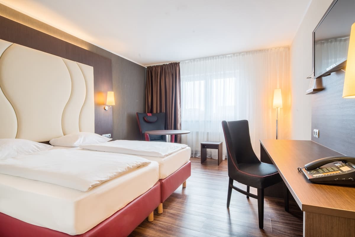 Business Suite | 1 Schlafzimmer, Schreibtisch, schallisolierte Zimmer