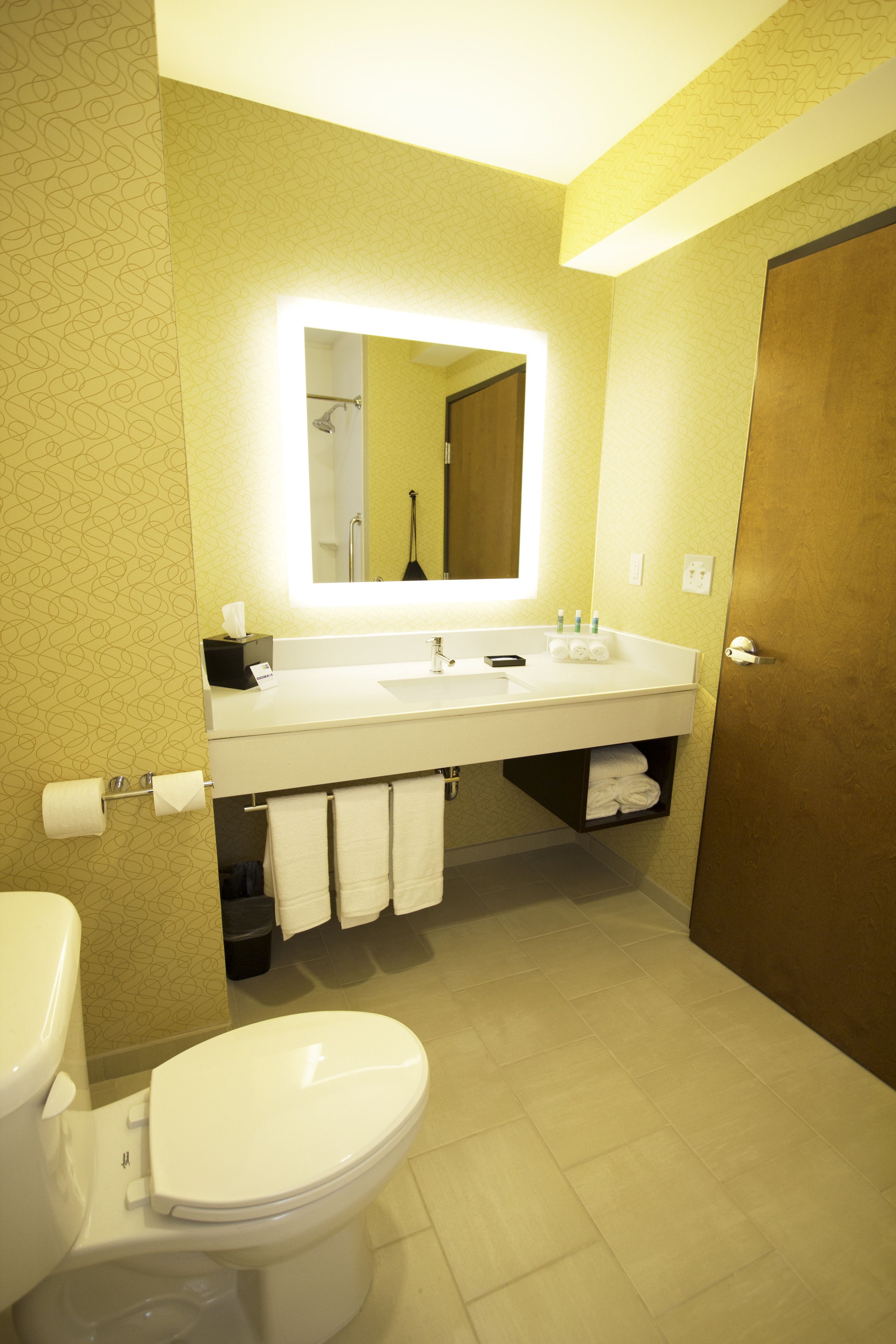 Bathroom sink