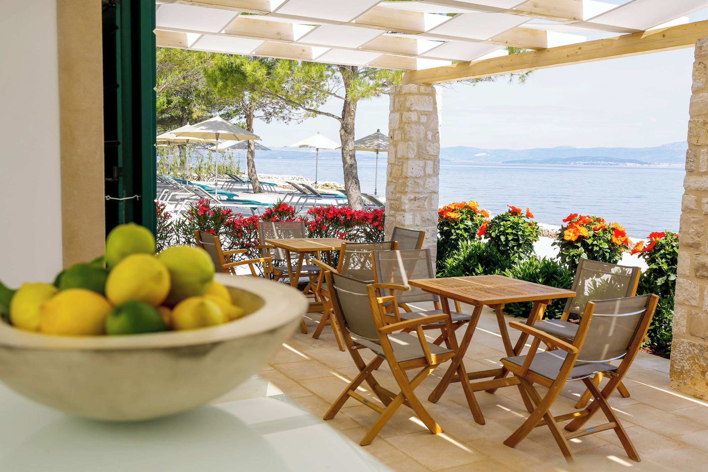 Private beach nearby, white sand, beach umbrellas, beach towels