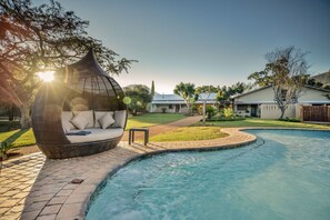 Outdoor pool, sun loungers
