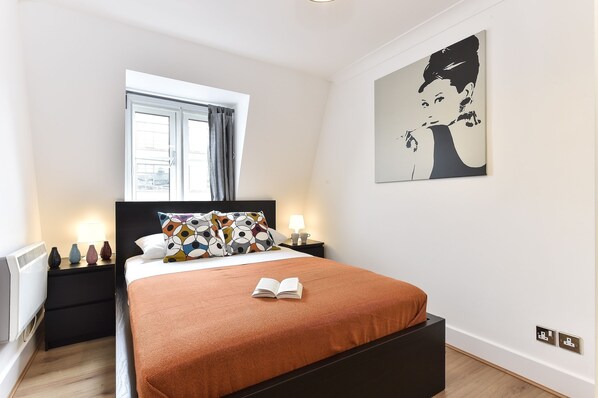 Appartement exécutif, 2 chambres | Fer et planche à repasser, lit de bébé (supplément)