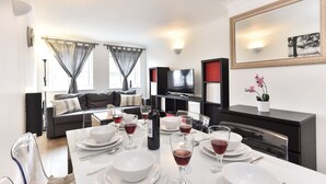 Unclassified image, 4 of 10, button - Clerkenwell Executive Apartments (London)