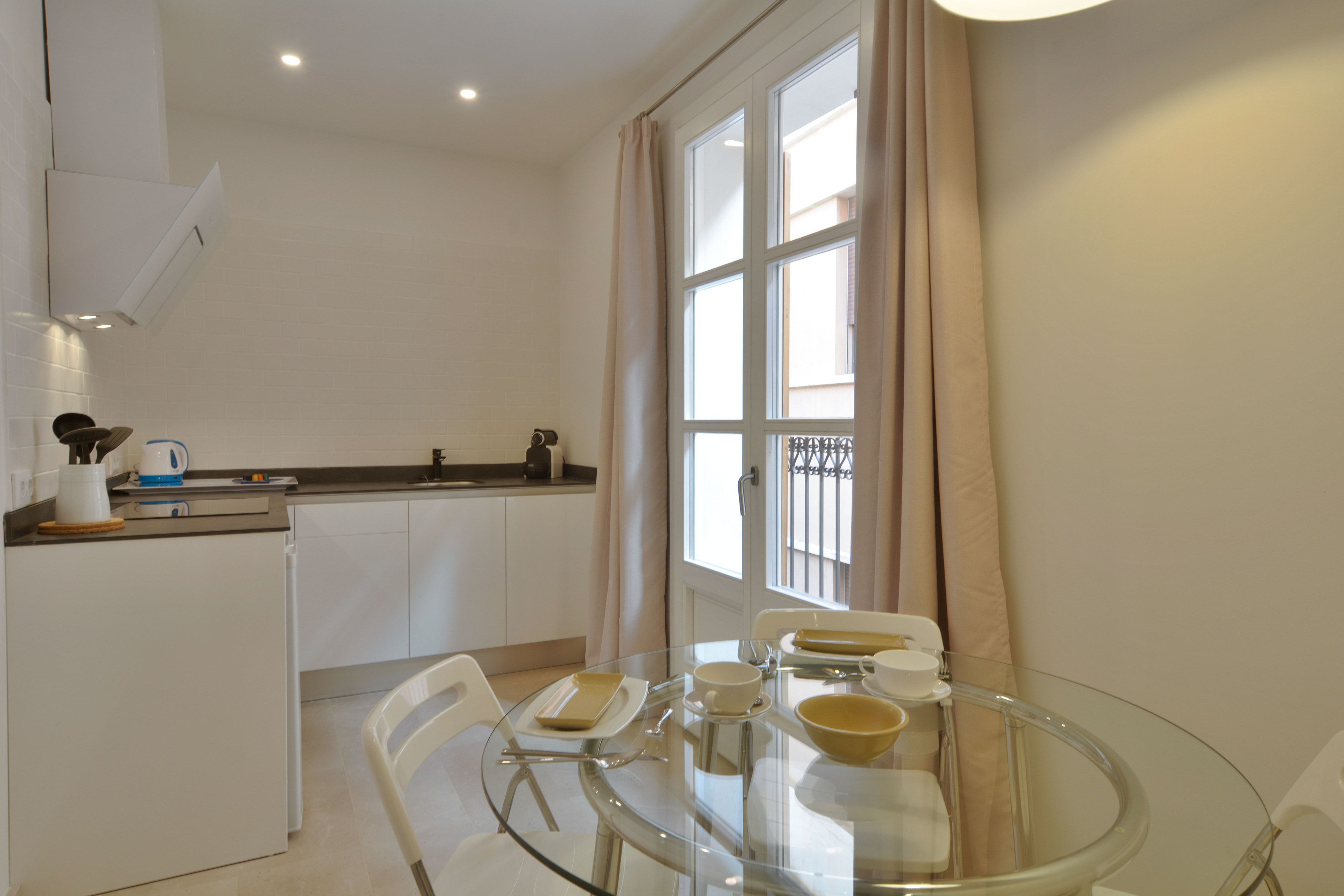 deluxe apartment, 2 bedrooms, terrace | private kitchenette | espresso maker