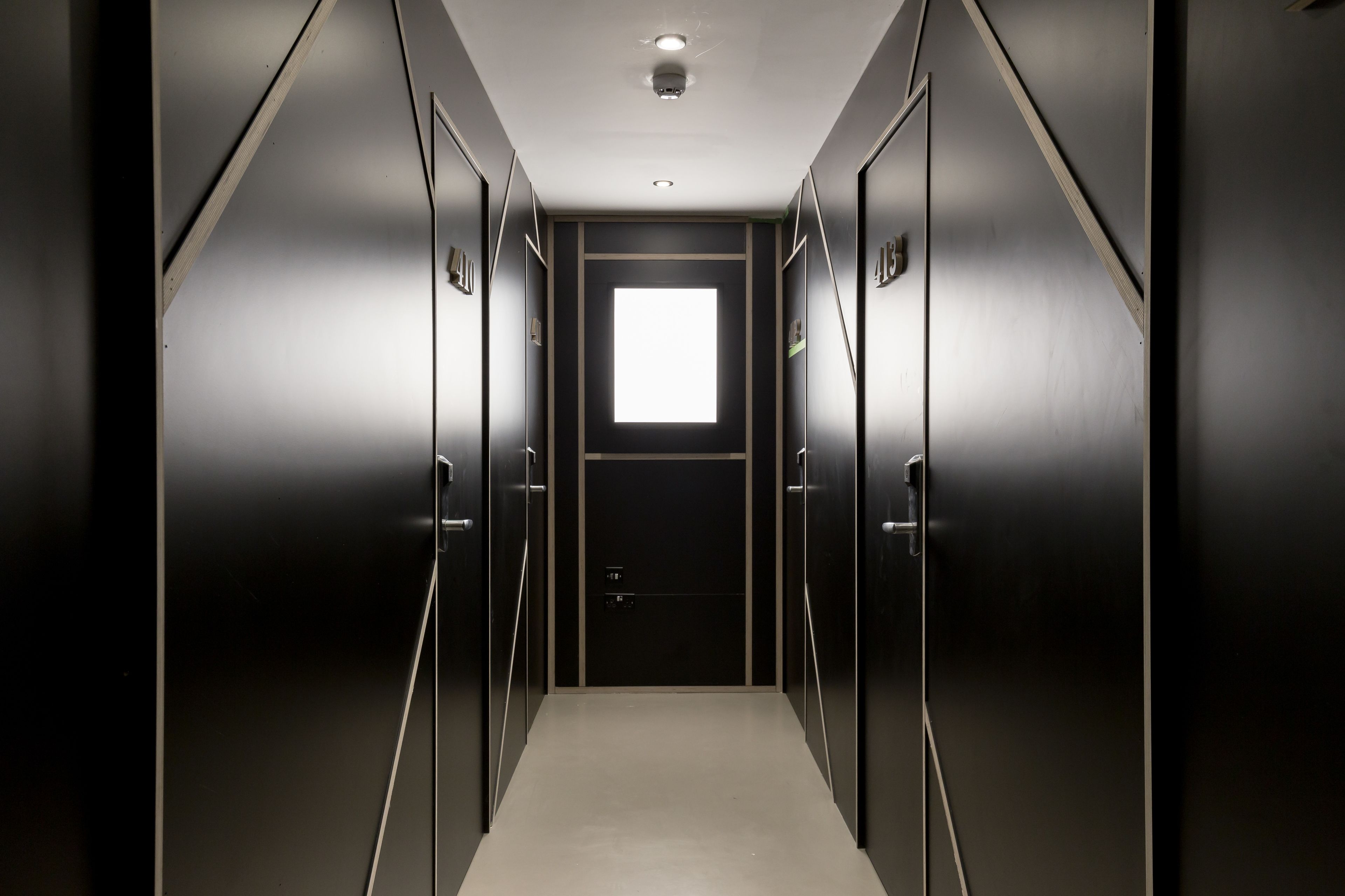 economy single room, 1 single bed, shared bathroom (small) | iron/ironing board, free wifi, bed sheets