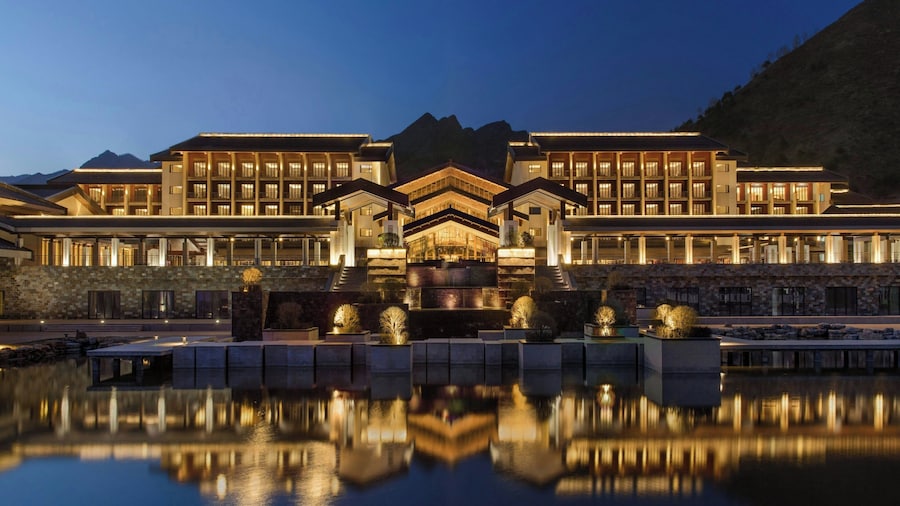 Wutai Mountain Marriott Hotel