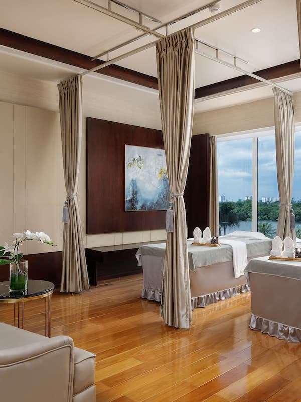 Body treatments, aromatherapy, hot stone massages, Thai massages
