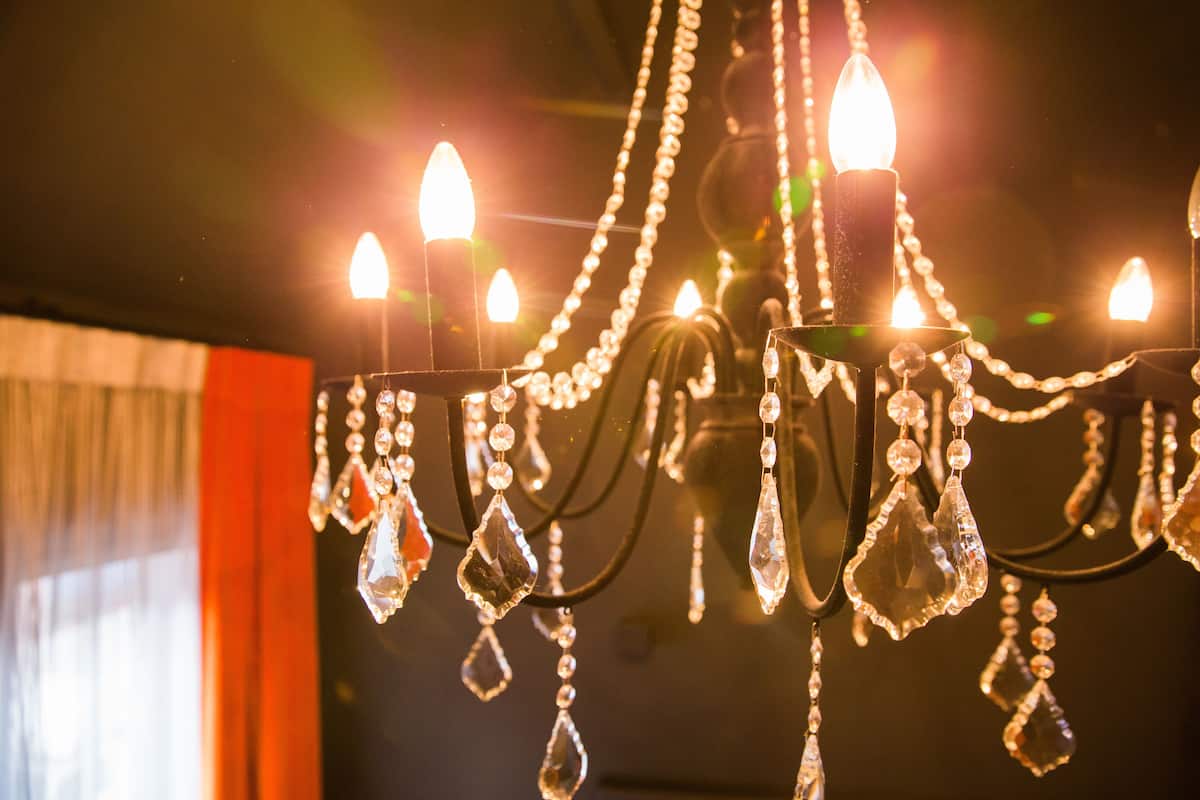 Süit | Minibar, ayrı ayrı dekore edilmiş, ayrı ayrı döşenmiş, masa