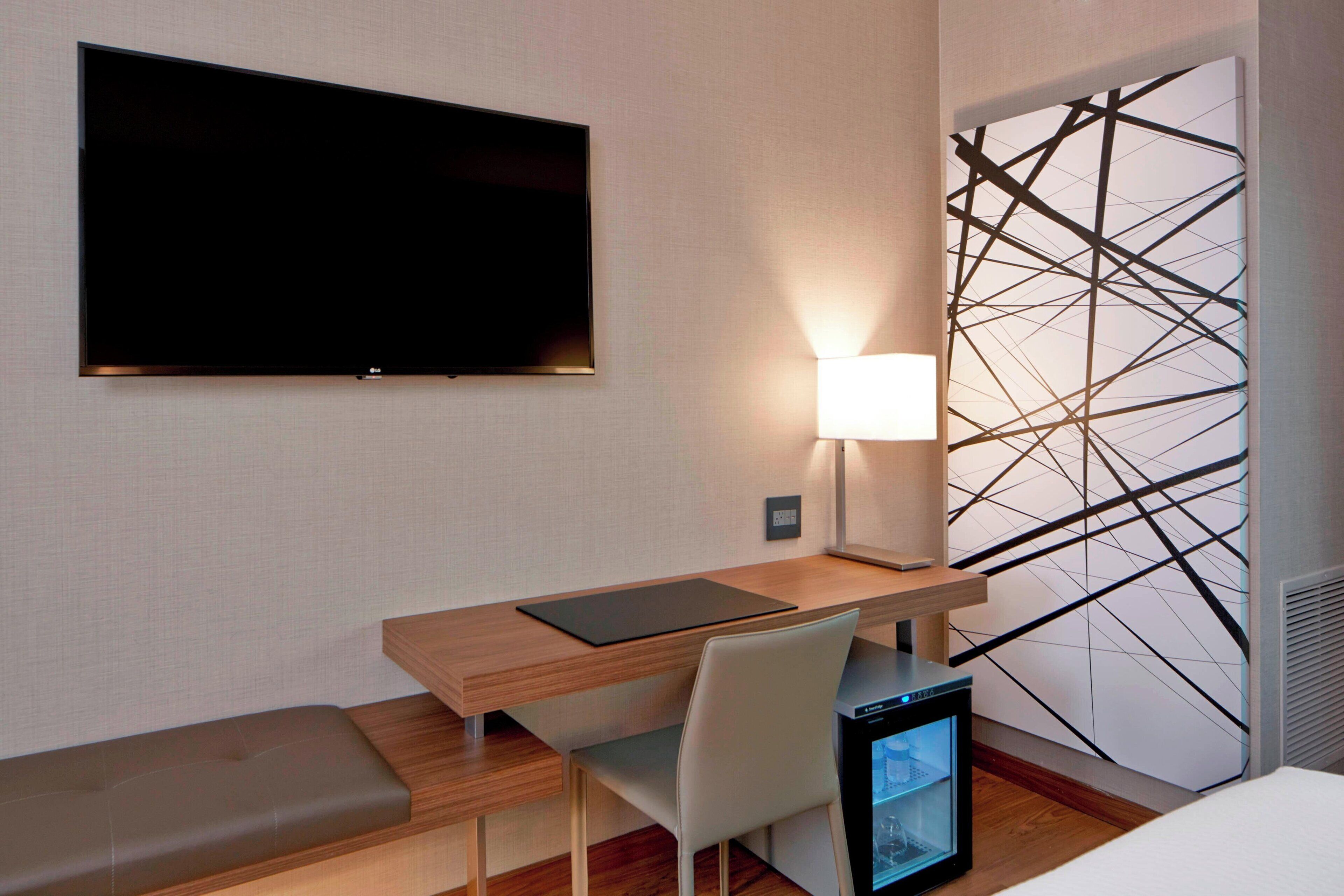 1 bedroom, egyptian cotton sheets, premium bedding, down duvets