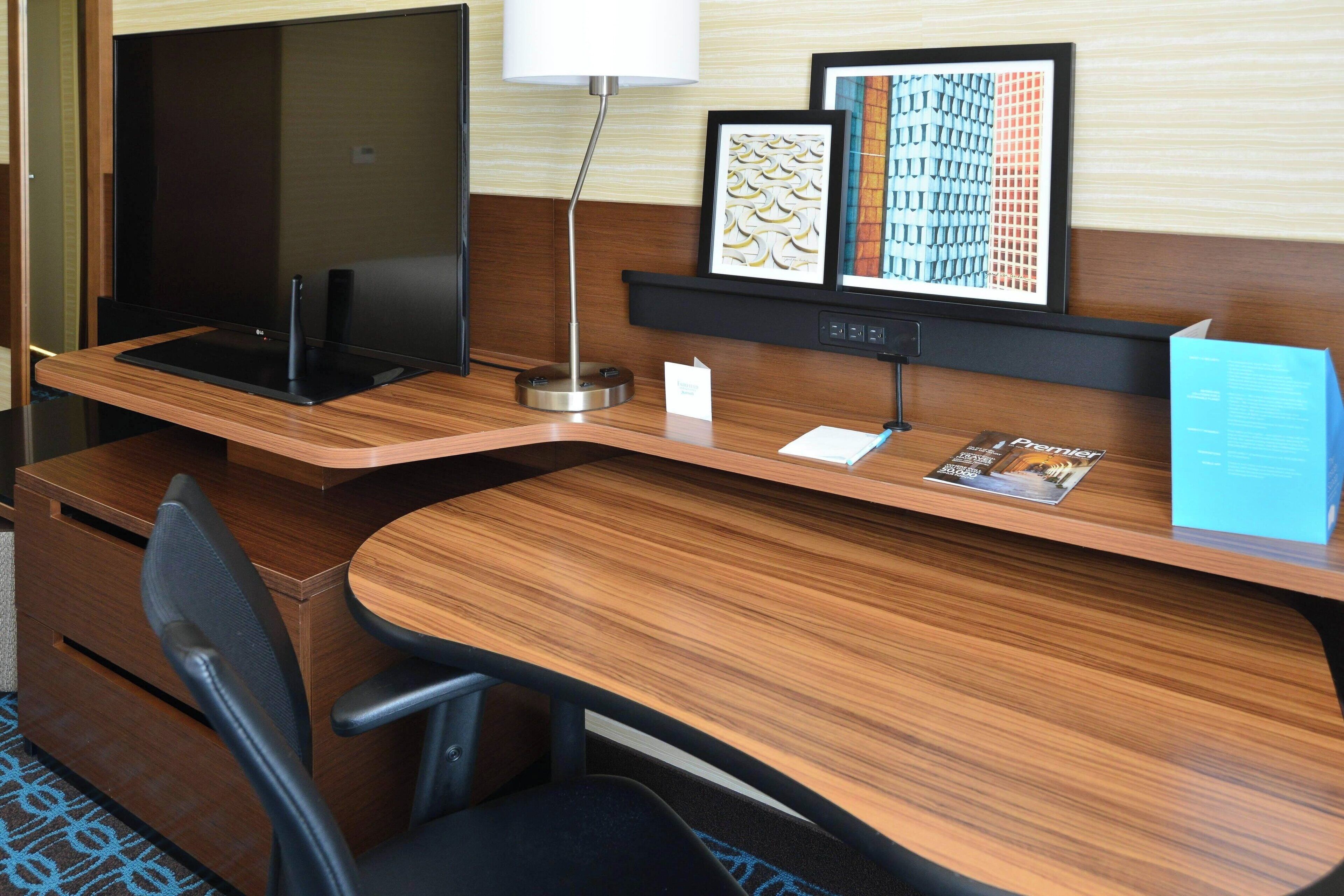 hypo-allergenic bedding, in-room safe, desk, laptop workspace