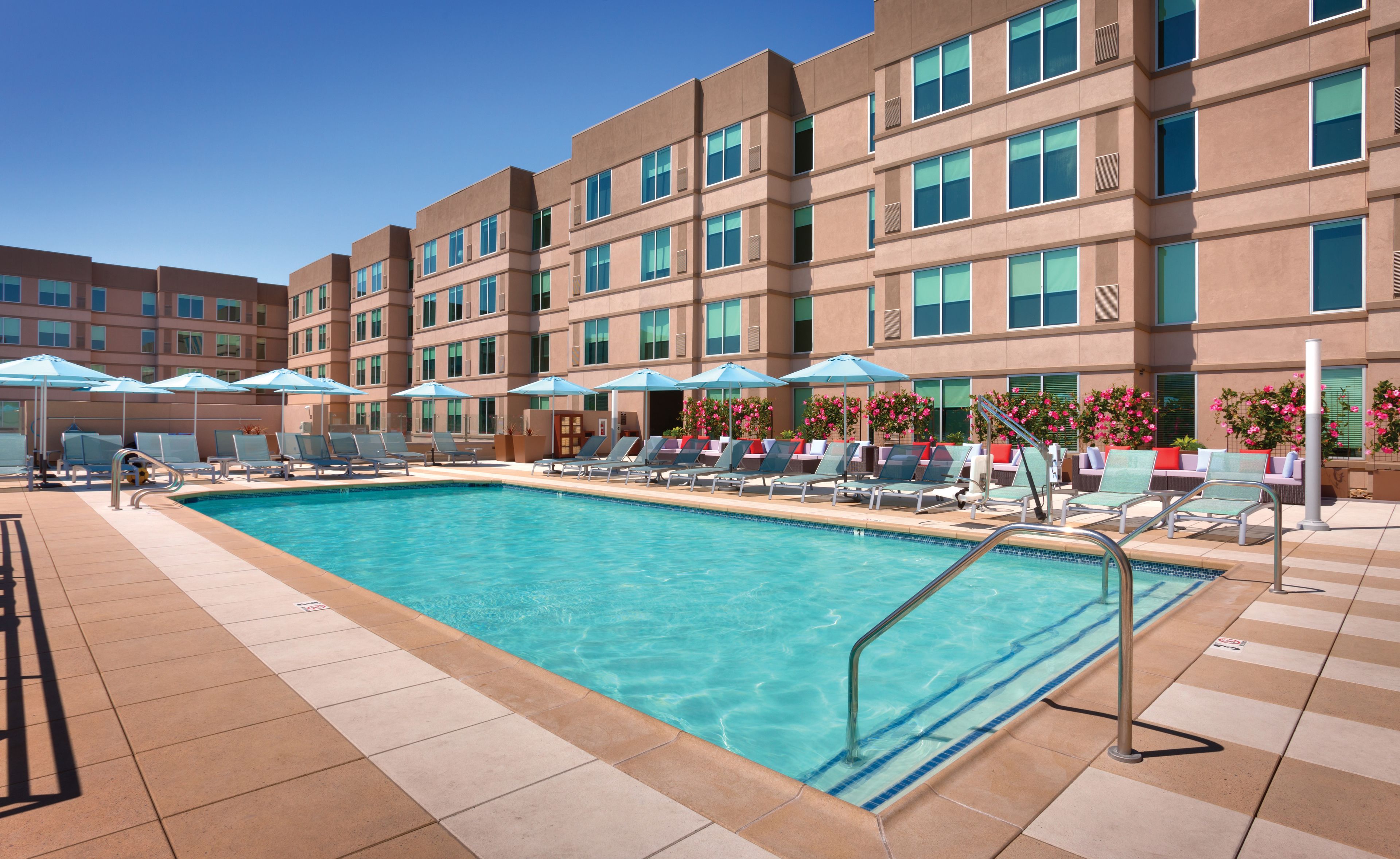 outdoor pool, pool umbrellas