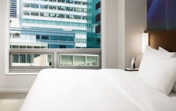 Quarto, 1 cama King | Lençóis italianos Frette, roupas de cama premium