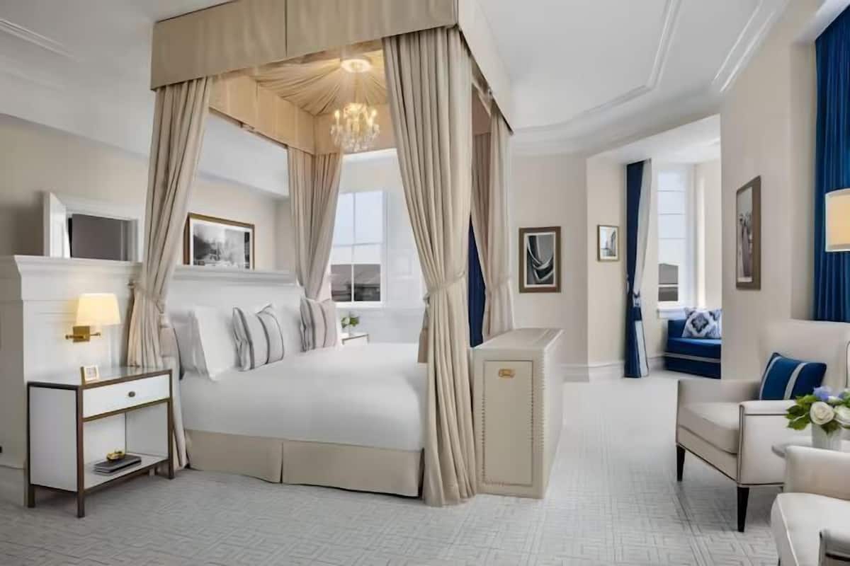 1 bedroom, Egyptian cotton sheets, premium bedding, down duvets