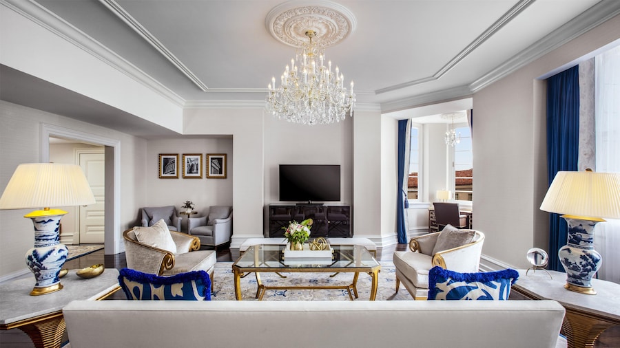 Waldorf Astoria Washington DC