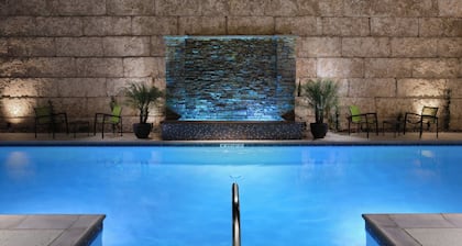 SpringHill Suites by Marriott San Antonio NW at The Rim