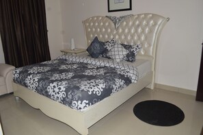Deluxe-Doppelzimmer | Hochwertige Bettwaren, Zimmersafe, schallisolierte Zimmer