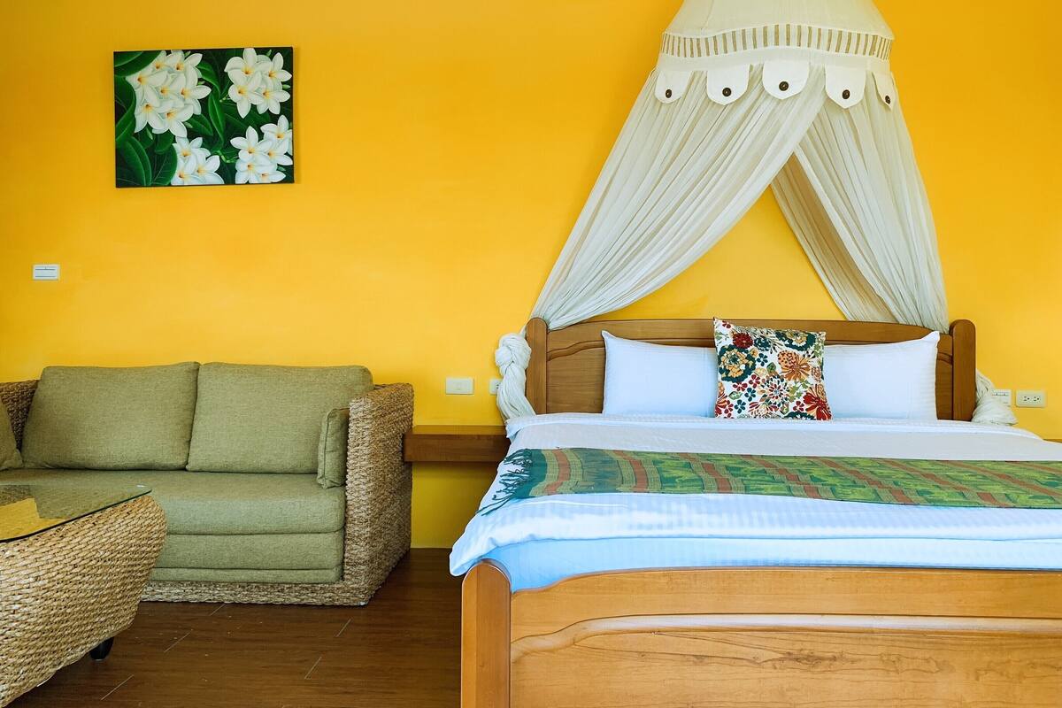 Comfort Double Room, 1 Queen Bed, Balcony | Blackout curtains, free WiFi, bed sheets
