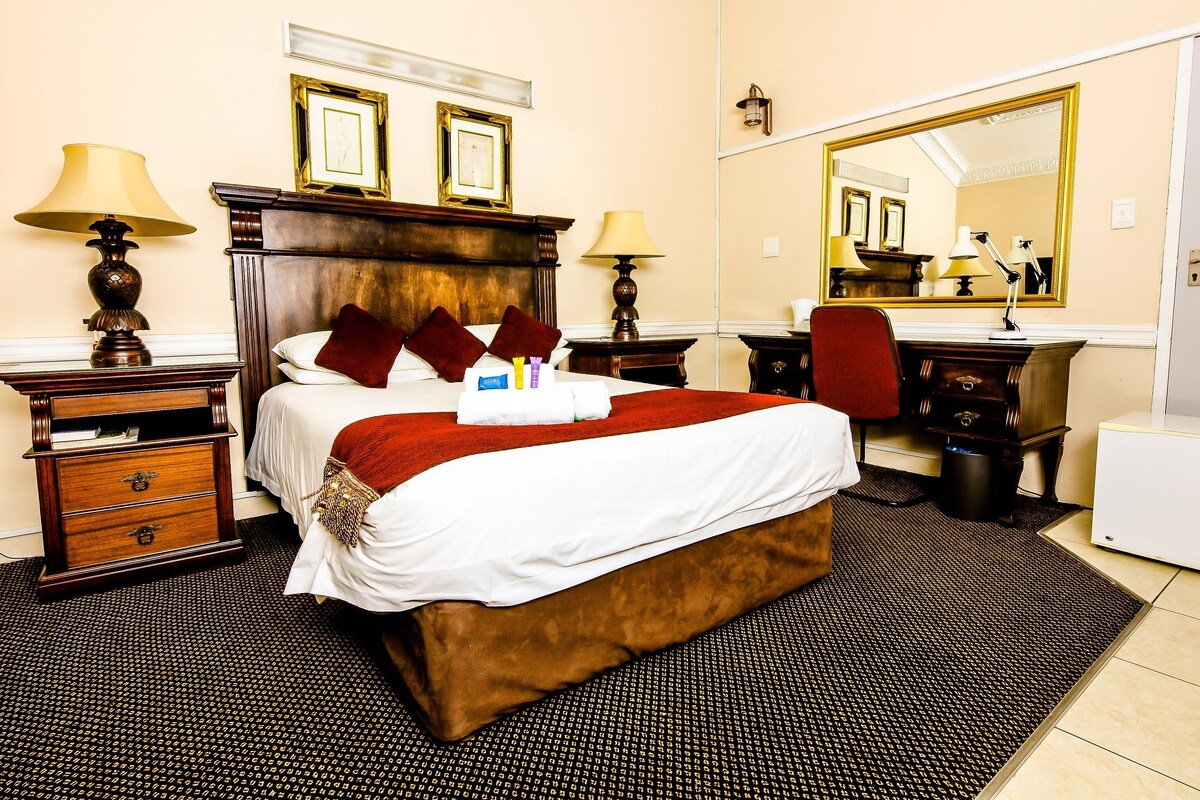 Economy Double Room | Tempur-Pedic beds, in-room safe, individually decorated
