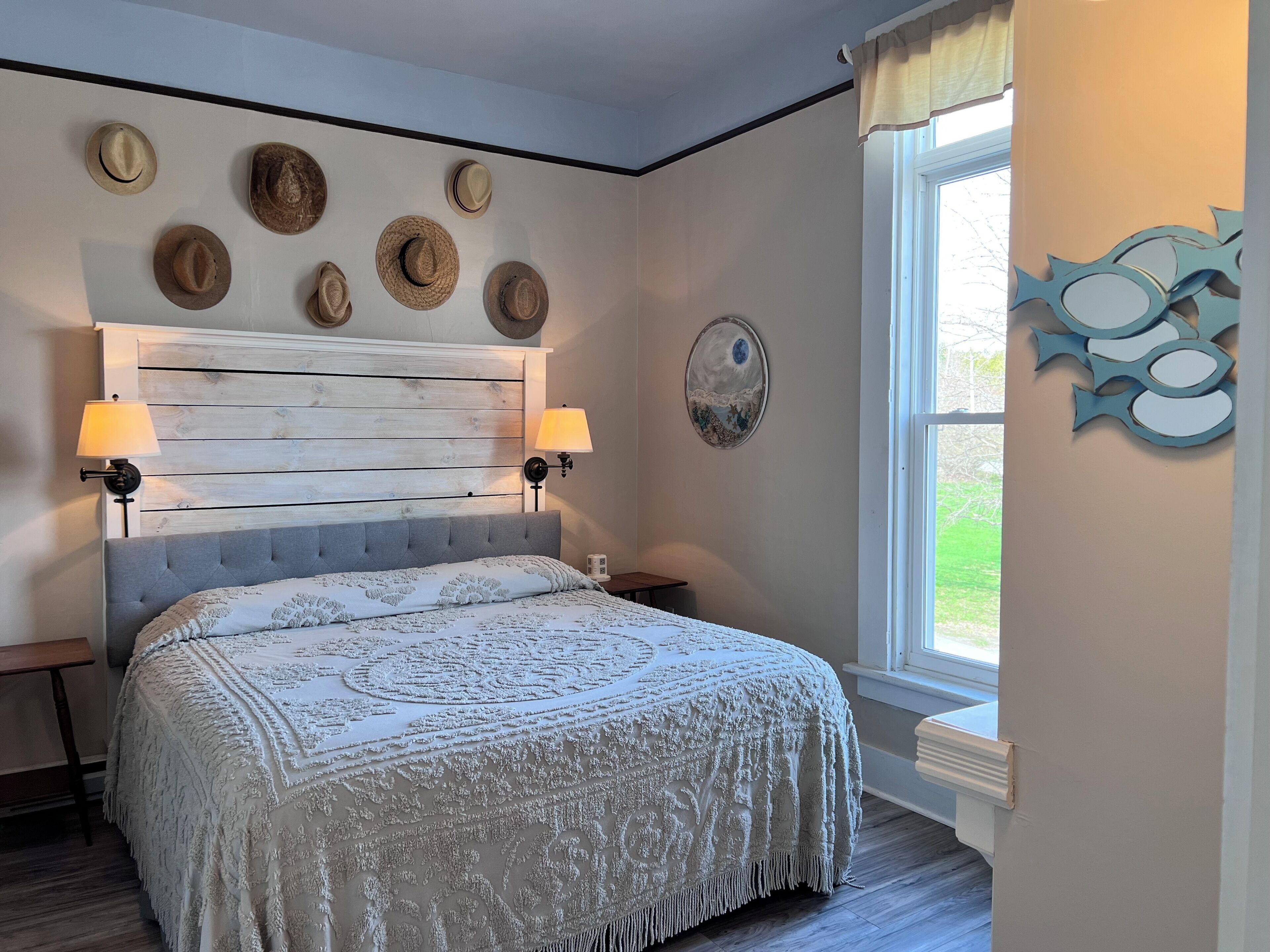 客房, 1 張特大雙人床 | 熨斗/熨衣板、免費無線上網