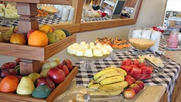 Desayuno buffet incluido todos los días