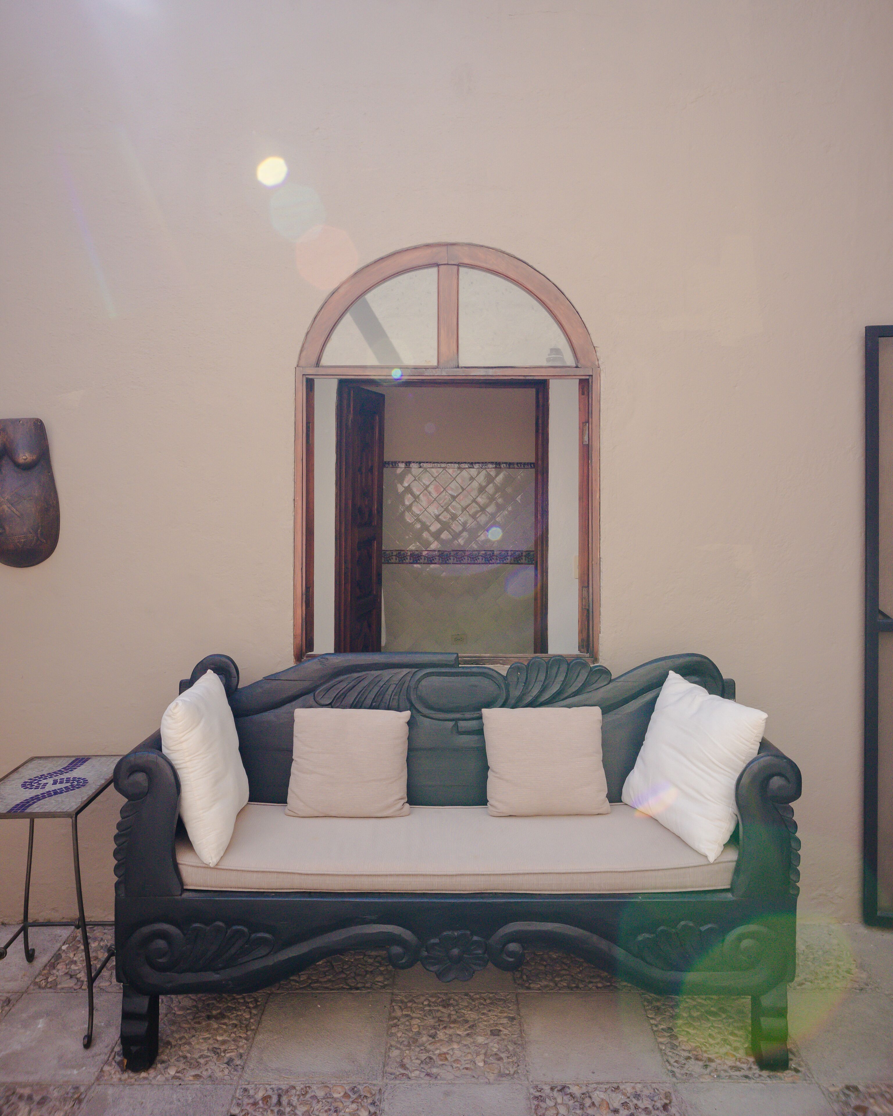 premium studio suite | living area | 32-inch flat-screen tv with cable channels, tv, fireplace