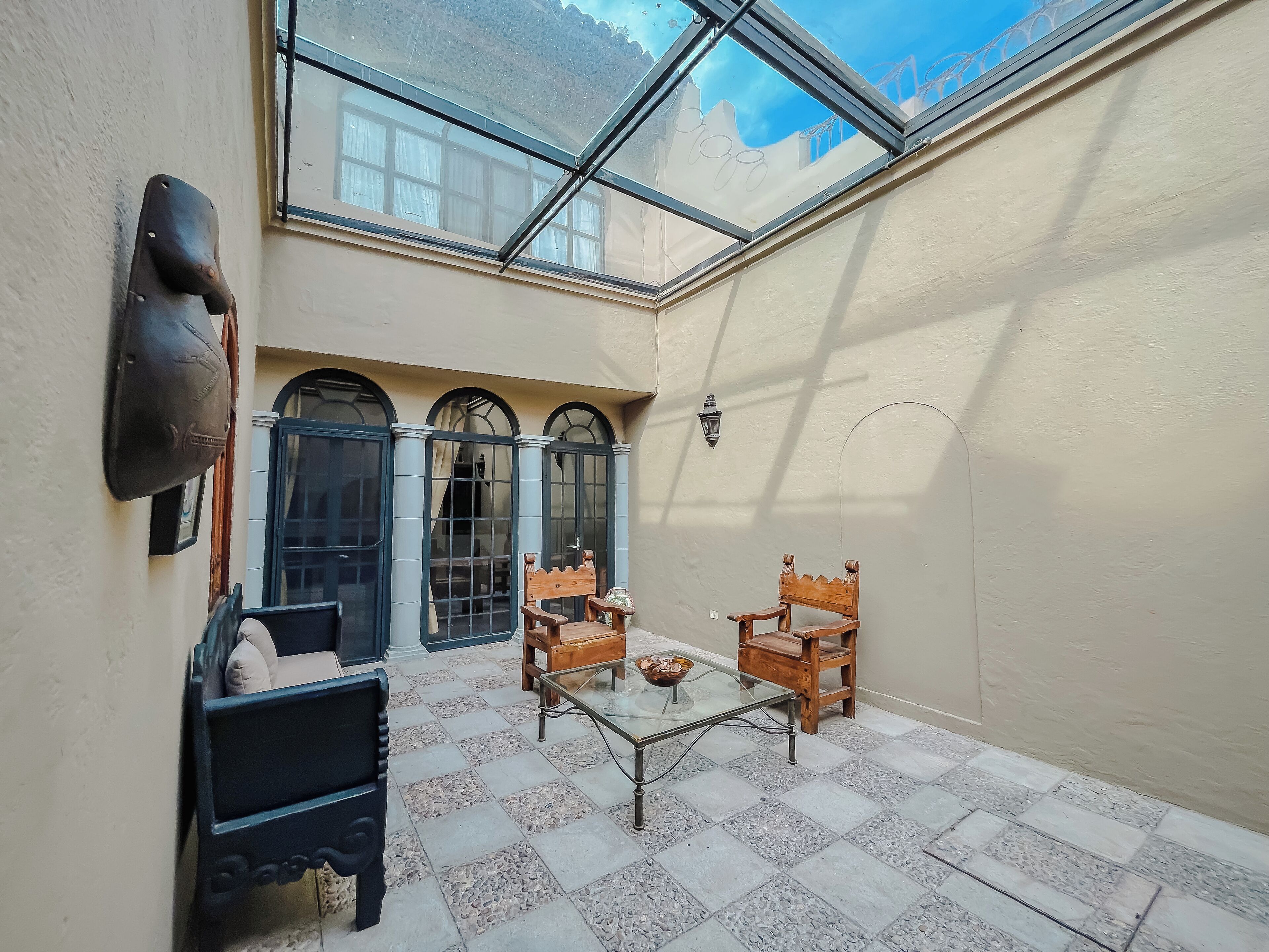 premium studio suite | 1 bedroom, desk, bed sheets