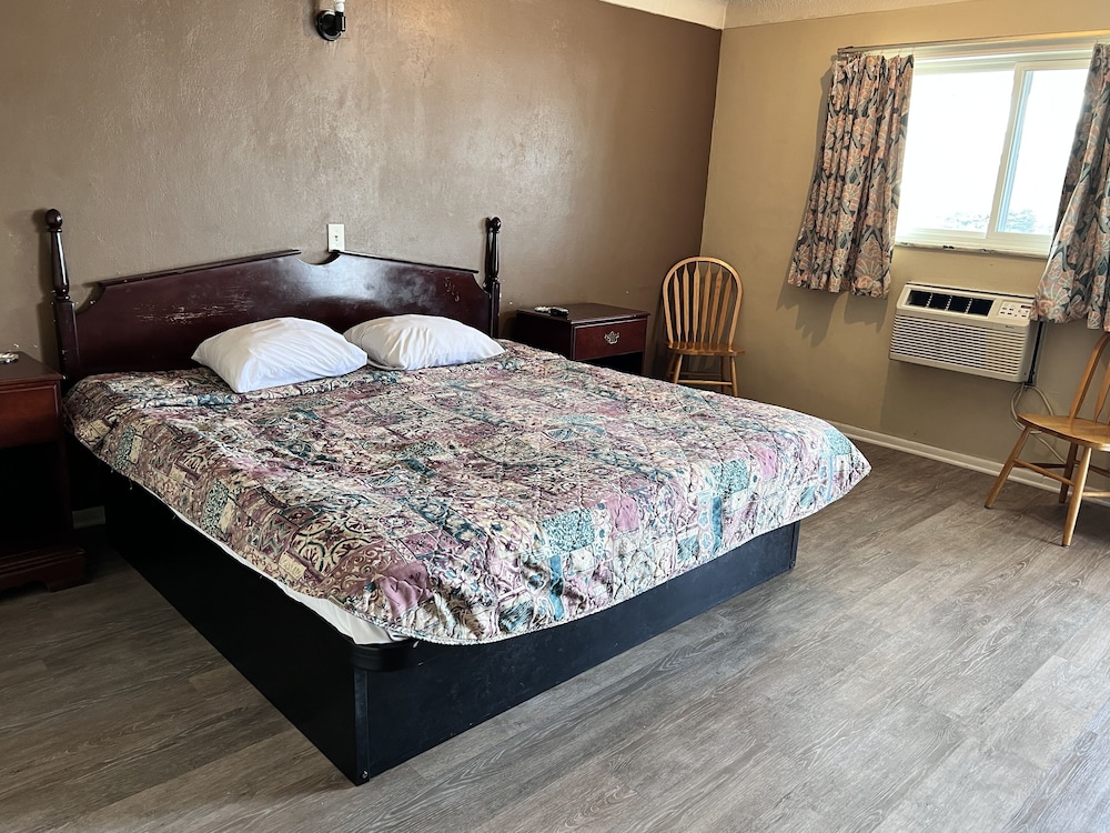 Crown Inn Motel by null