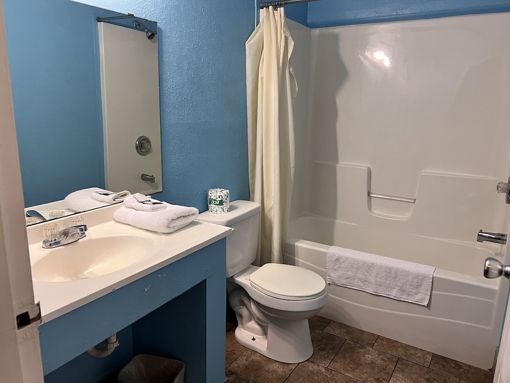 Crown Inn Motel by null