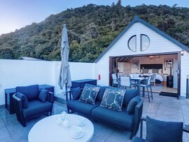 Estúdio, vista para a lagoa | Terraço/pátio