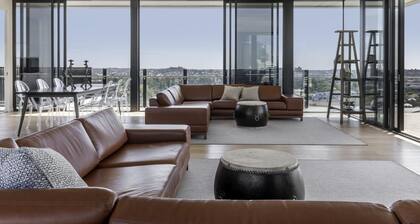 The Johnson Brisbane - Art Series